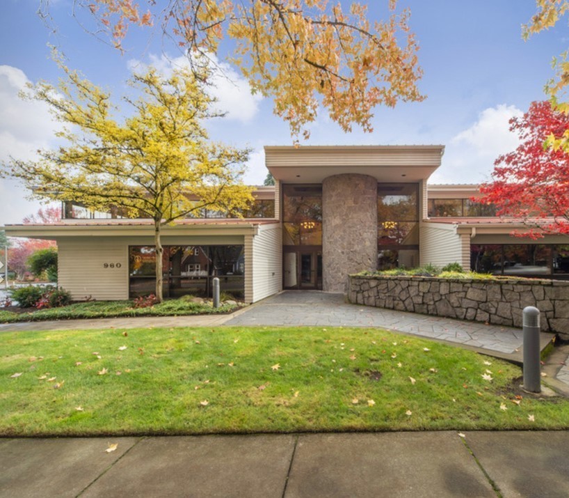 Windermere_Heritage_Salem_Oregon_960_Liberty_Street_Office_Exterior